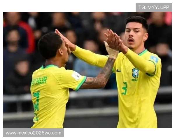 世界杯死亡之组:分析强队在小组赛中的生存之道与失误教训 世界杯死亡之组:分析强队在小组赛中的生存之道与失误教训