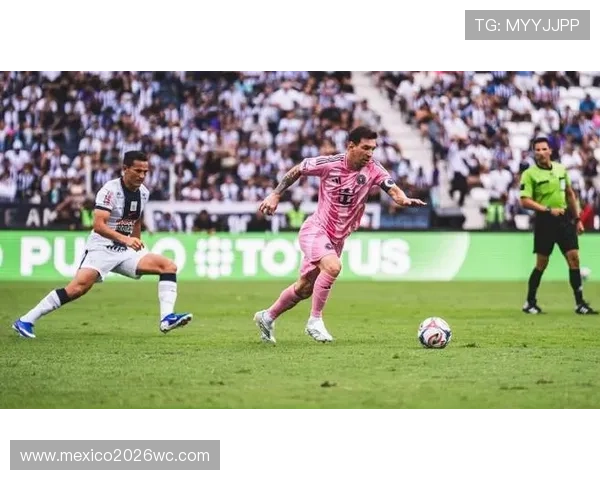 梅西世界杯之旅：从预选赛到决赛的精彩表现与难忘时刻